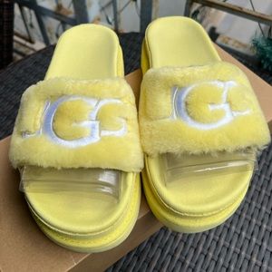 UGG Fur Slides